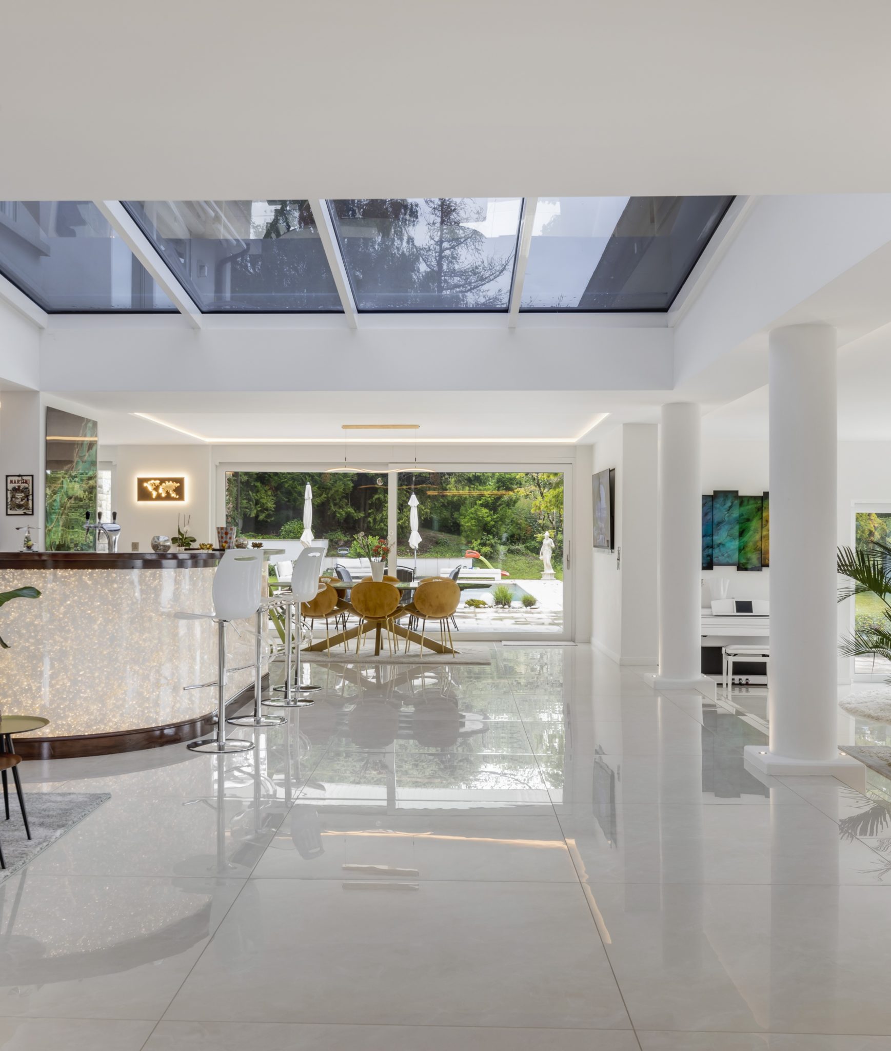 Villa contemporaine avec piscine et vue imprenable