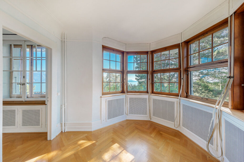 Regis_Colombo_heme-luxury-realty_PULLY_2024 (11)