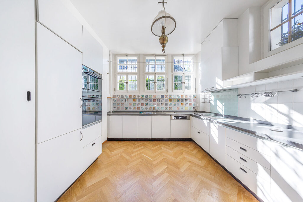 Regis_Colombo_heme-luxury-realty_PULLY_2024 (18)