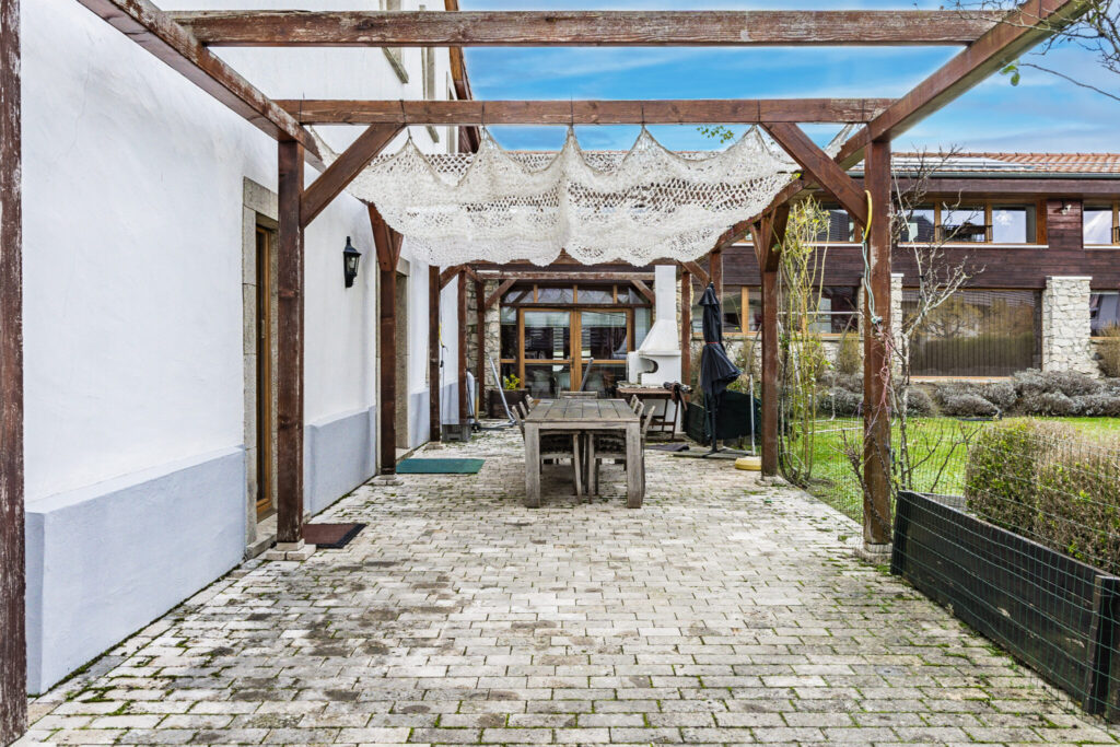 LLK02273-HDR