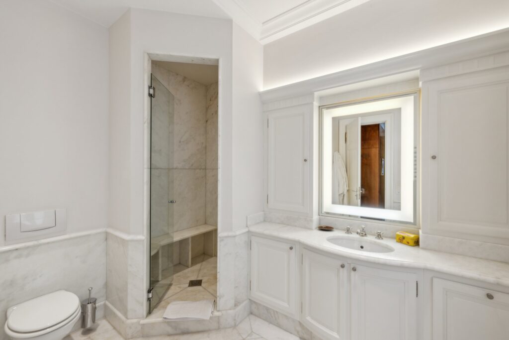 backbone_544867-B_043_WEB