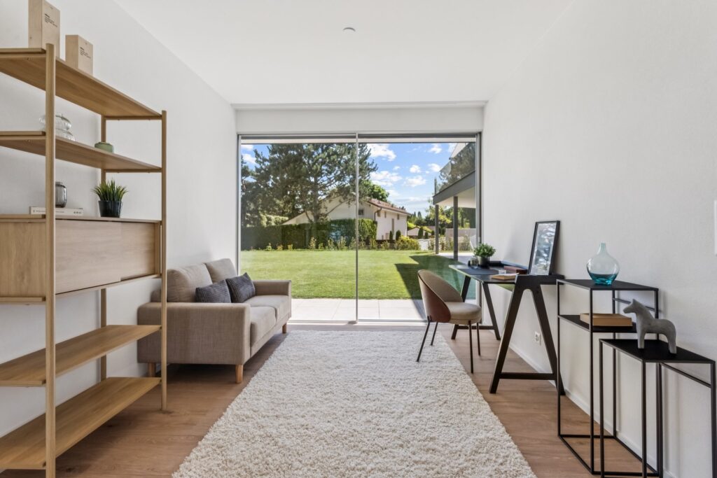 backbone_557865-C_034_WEB