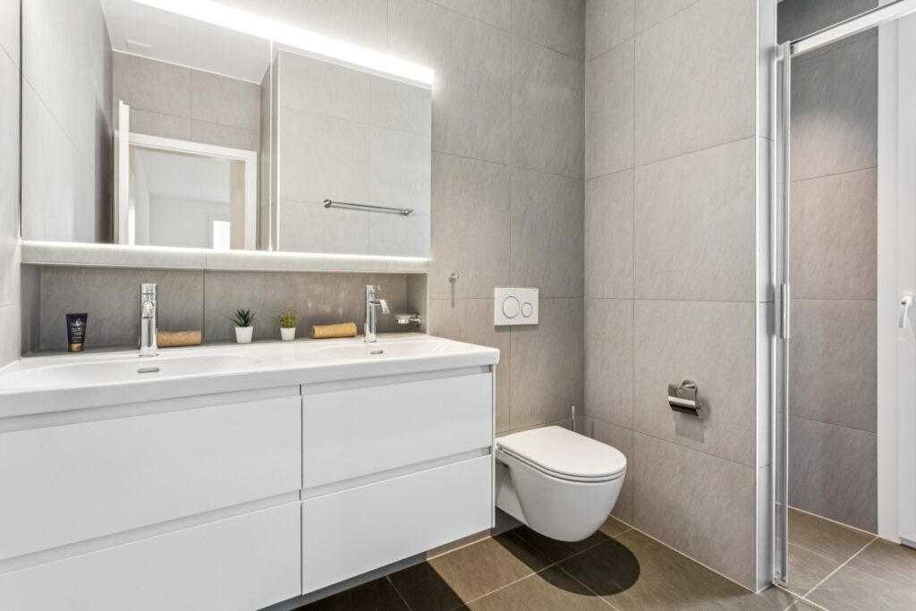 backbone_557865-C_037_WEB